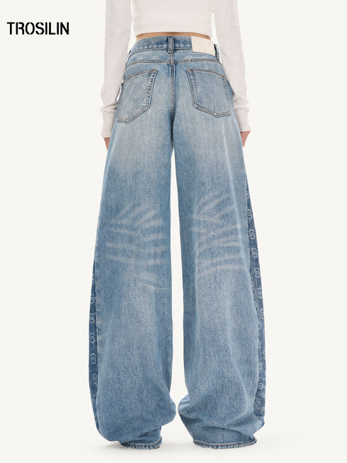 Contrast Splicing Logo Wide-Leg Washed Jeans